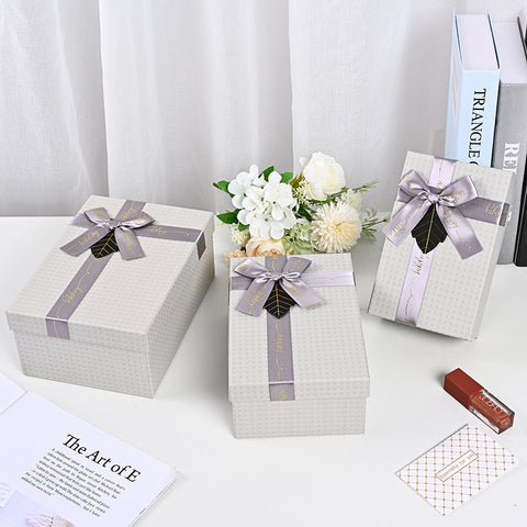 Customized Portable Pink Square Paper Gift Box with UV Coating Bow Mug Set Pen Wine Lid