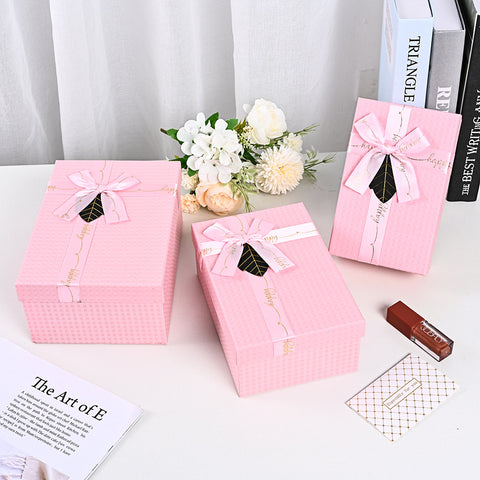Customized Portable Pink Square Paper Gift Box with UV Coating Bow Mug Set Pen Wine Lid