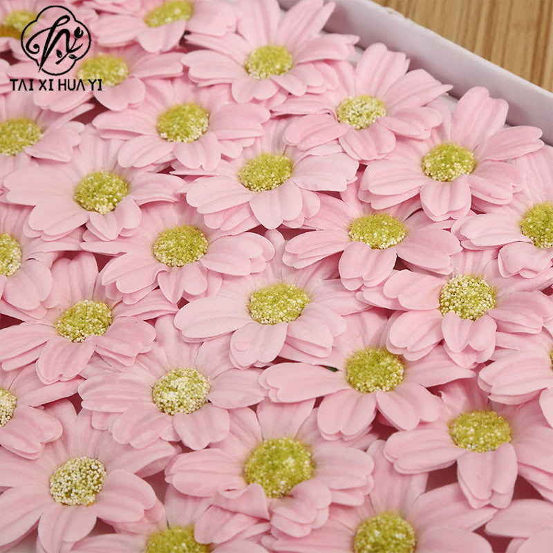 Valentine's Day bouquet gift box packaging materials wholesale, chamomile soap flower head materials wholesale factory direct sales