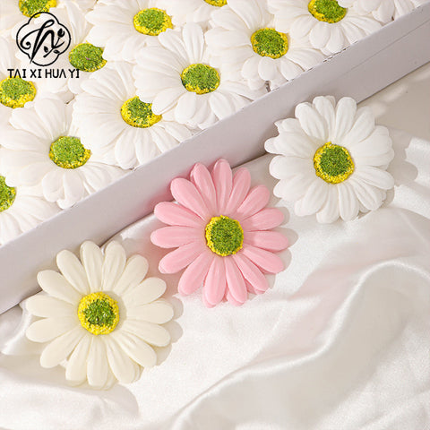 Christmas big daisy soap flower head daylight chrysanthemum bouquet gift box decoration simulation DIY material flower material wholesale