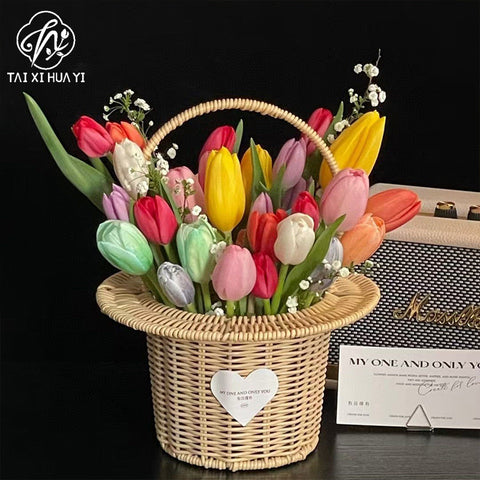 Reinforced integrated handle straw hat top hat flower basket flower arrangement basket fresh bouquet packaging DIY handmade floral materials