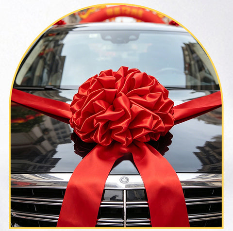 The opening of the big safflower ball, the ribbon cutting award, the unveiling of the red hydrangea wedding car, the new car, the car delivery, and the housewarming door