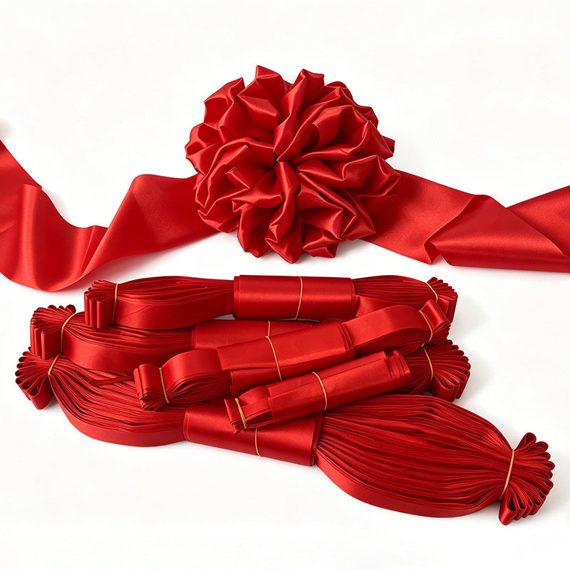 The opening of the big safflower ball, the ribbon cutting award, the unveiling of the red hydrangea wedding car, the new car, the car delivery, and the housewarming door