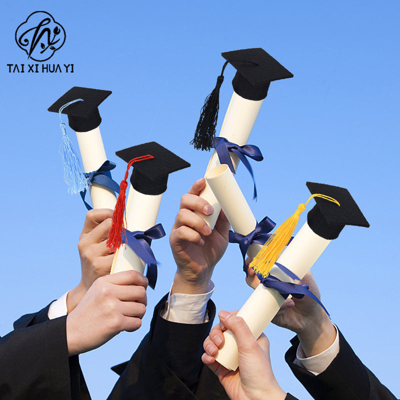 Graduation Season Students Mini Doctor Hat Cake Decorative Ornament Bachelor's Uniform High School Entrance Examination Graduation Ceremony Tassel Hat Main image