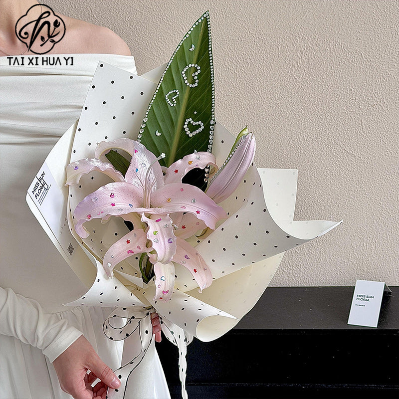 Star diamond sticker flower shop bouquet decoration rhinestone sticker flower petal letter diamond flower art packaging consumables Main image