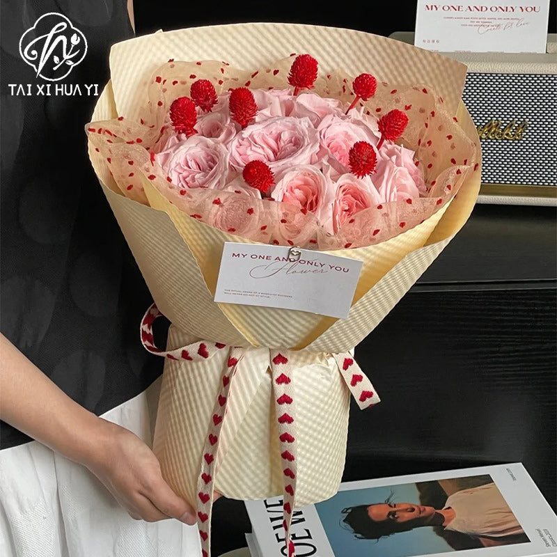 Three-dimensional embossed paper concave and convex paper flower wrapping paper bag flower paper flower shop flower arrangement flower packaging materials wholesale