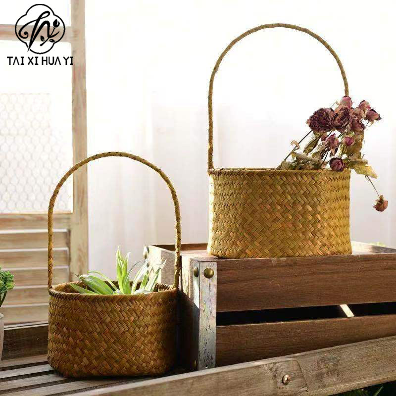 Nordic style seaweed woven basket wedding candy shop souvenir hand-held basket storage flower basket wedding must Main image