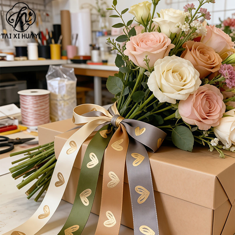 Gold Foil Heart Satin Ribbon Roll DIY Polyester Valentine's Day Christmas Gift Decoration Baking Flower Packaging รูปสินค้าหลัก