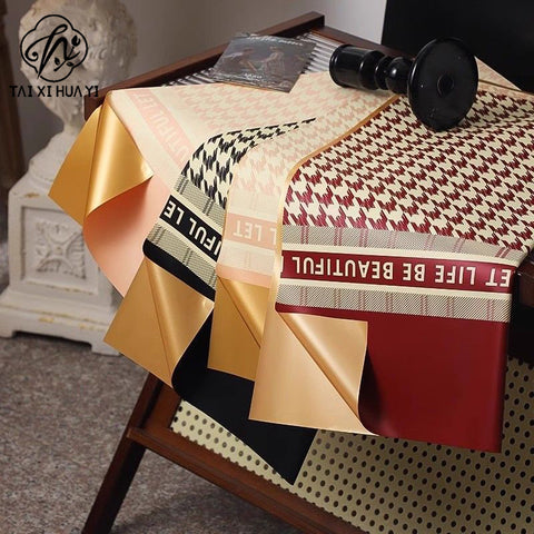 New Hera light luxury paper series flower wrapping paper red bouquet thousand bird grid thickened waterproof bag flower paper material
