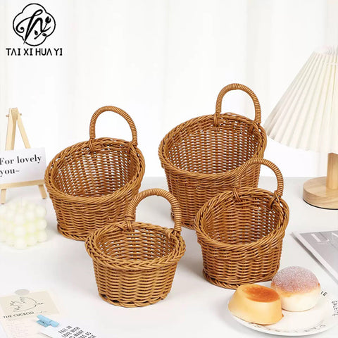 Japanese style rattan kitchen ginger and garlic storage basket kitchen utensils hanging basket indoor small items storage wall hanging basket portable small flower basket