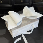 Eco-Friendly Recyclable Kraft Paper Flat Fruit and Flower Gift Box with Bow Valentine's Day Rose Box Handheld Flower Cake Box