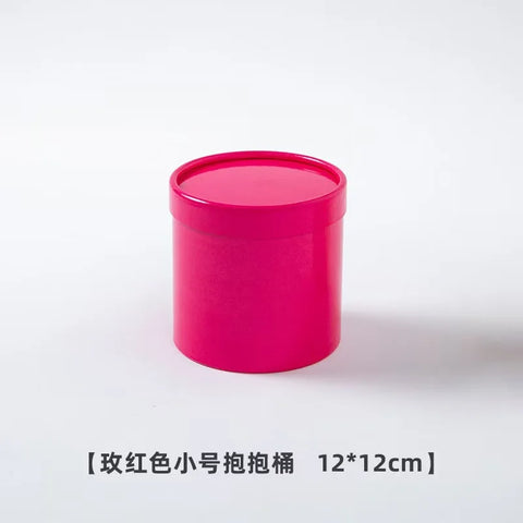 Portable and Waterproof Biodegradable Kraft Paper Flower Box Handheld Round Cylinder Packaging for Fashionable Gifts