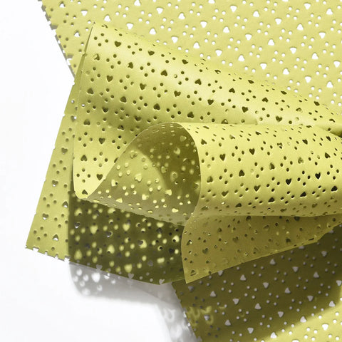 Love Hole Single-Sided Coated Fenghua Paper Waterproof Thickened Paper for Hollow Flower Bouquet Packaging