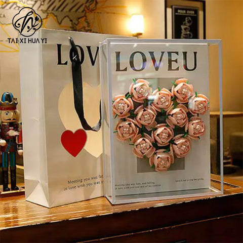 Acrylic Transparent Heart-shaped Gift Box Square Box Flower Bouquet Packaging for Roses Rose Box Storage