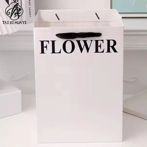 Minimalist Elegant Floral Handmade Kraft Paper & White Gift Bags Elegant Floral Carry Bags for Fashion & Gifts