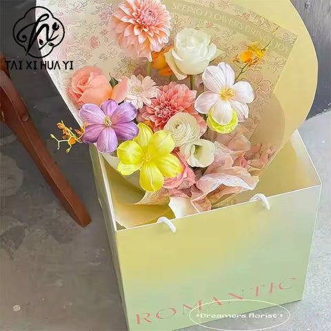 Colorful Square Eco-friendly Recyclable Flower Bouquet Handbag Packaging Kraft Paper for Valentine's Day Mother's Day Gifts
