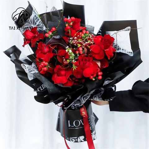 58*58cm Soft Waterproof Flower Wrapping Paper Butterfly Design Floral Printed Smooth Surface Injection Molding Stretch