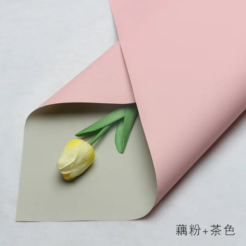 Handmade Ou Ya Two-Color Floral Wrapping Paper Waterproof Flower Packaging with Coating for Bouquets