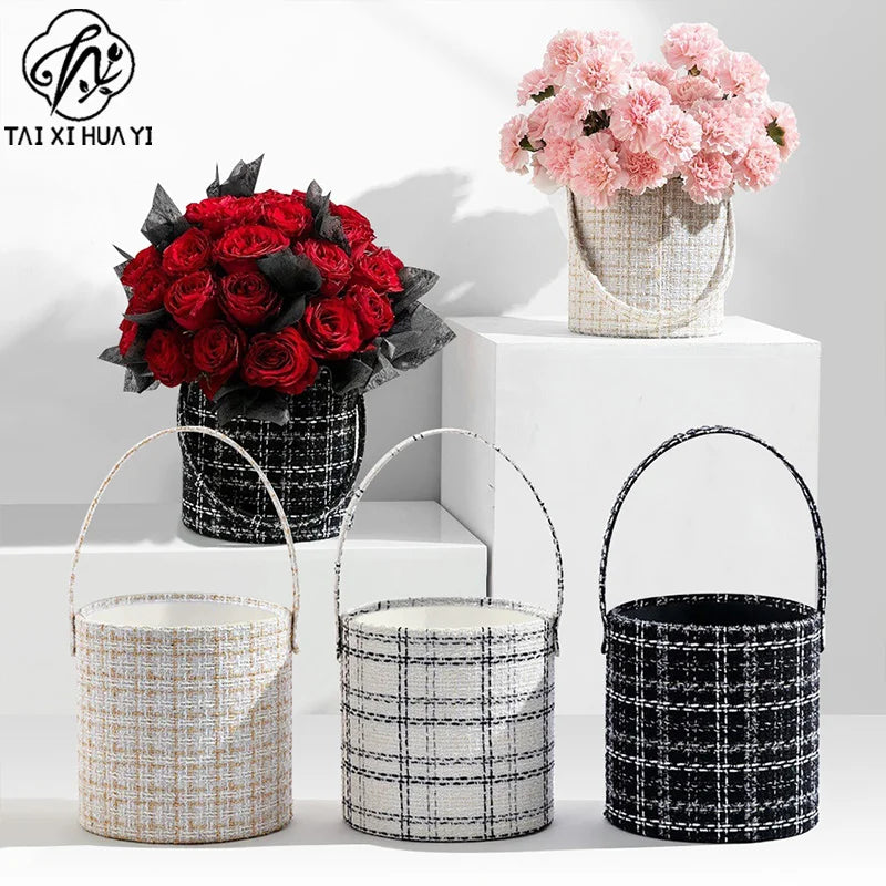 Luxury Handmade Rigid Fabric Flower Hug Bucket Portable Gift Box for Rose Bouquet Packaging Wedding & Valentine's Day Wholesale