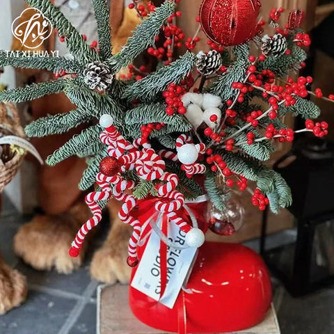 Christmas Ceramic Red Shoes Vase Home Decor Pen and Pencil Holder in the Shape of Red Boots for Holiday Packaging & Printing