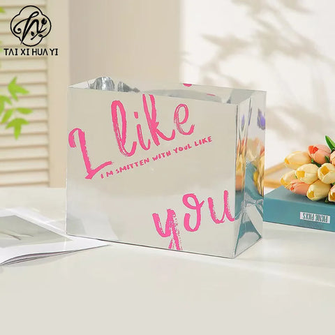 High Quality Romantic Floral Wrap Supplies Kraft Paper Gift Bag for Flower Bouquet Packaging Paper Box