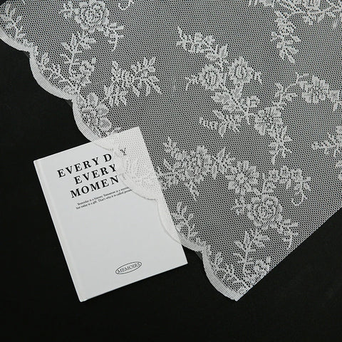 Elegant Floral Lace Single-Sided PE Coating Glassine Paper Flower Wrapping Antistatic Eco-Friendly Recyclable Screen Printing