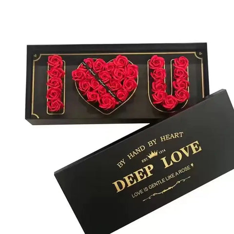 Mother's Day High-end Coated Paper Heart-shaped Gift Box with Sweet Words From Mom Floral Craft Flower Arrangement Rigid Box