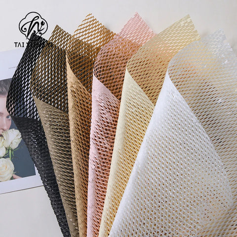 Single-Sided Coated Honeycomb Paper Packaging for Fresh Flower Bouquets Elegant Mesh Lining