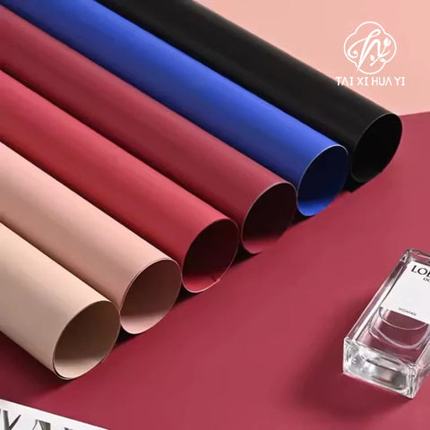 Monochrome Korean Style First Love Eco-Friendly Waterproof Flower Wrapping Paper Thickened Single Side for Flower Packaging