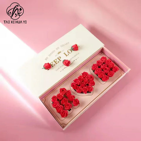 Mother's Day High-end Coated Paper Heart-shaped Gift Box with Sweet Words From Mom Floral Craft Flower Arrangement Rigid Box