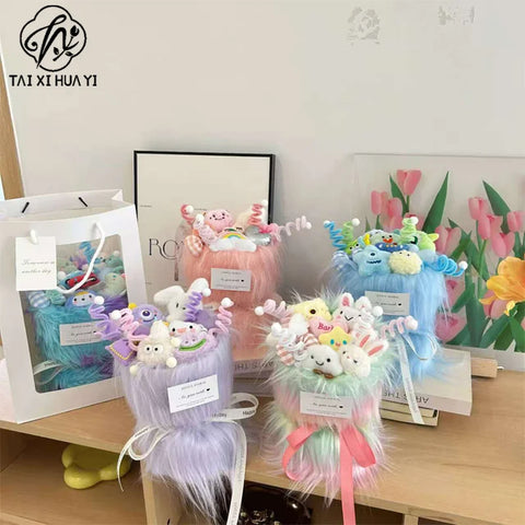 Valentine's Day Sanrio Wool Plush Flower Bouquet-Everlasting Environment-Friendly Birthday Gift for Girls & Mother's Day