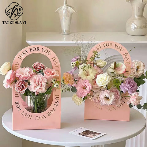 Classic Art Paper Simple Flower Arrangement DIY Bouquet Gift Box Handled Flower Basket with Classic Style