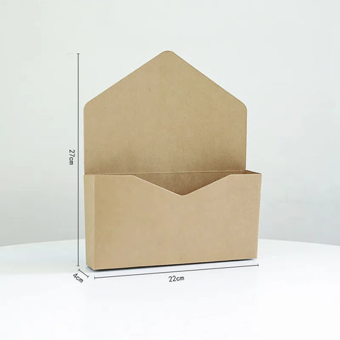 Wholesale Creative Biodegradable Eco-Friendly Flower-Arranged Envelope Box for Valentine's Day/Wedding/Birthday Party 350g Thick