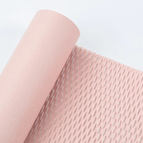 Single-Sided Coated Honeycomb Paper Packaging for Fresh Flower Bouquets Elegant Mesh Lining