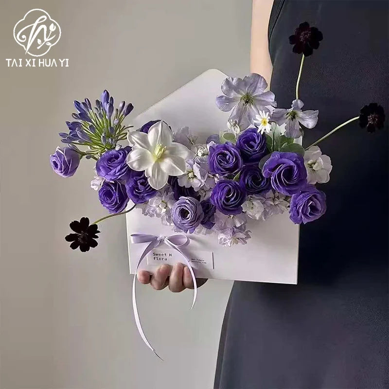 Wholesale Creative Biodegradable Eco-Friendly Flower-Arranged Envelope Box for Valentine's Day/Wedding/Birthday Party 350g Thick Secondary image
