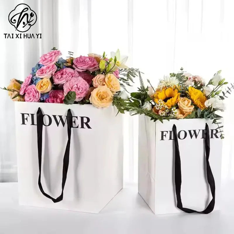 Minimalist Elegant Floral Handmade Kraft Paper & White Gift Bags Elegant Floral Carry Bags for Fashion & Gifts