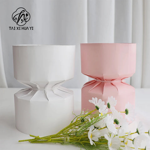 Round Cylinder Bouquet Lined with Fast Wrapping Flower Artifact Stamped Flowers Wrapping Paper Material Folded Elegant Folders