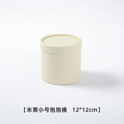 Portable and Waterproof Biodegradable Kraft Paper Flower Box Handheld Round Cylinder Packaging for Fashionable Gifts