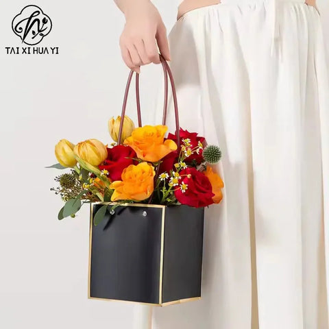 Portable Square Flower Gift Carrier Bags Art Paper Bouquet Wrapping Floral Bag for Arrangements Kraft Paper for Easy Storage