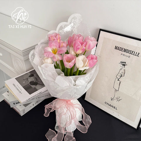 Elegant Floral Lace Single-Sided PE Coating Glassine Paper Flower Wrapping Antistatic Eco-Friendly Recyclable Screen Printing