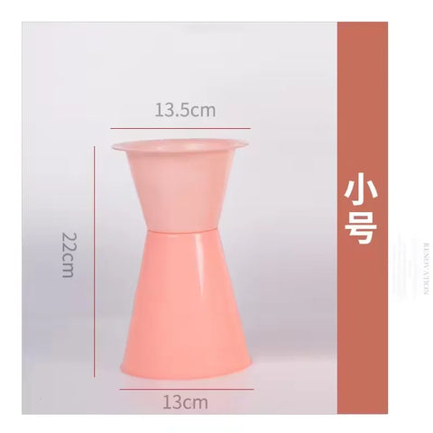 Christmas Design Plastic Container Flower Holder with Drainage Hole for Garden Use-Durable Modern Minimalist