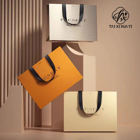 High Quality Cardboard Art Paper Bag Luxurious Handle Kraft Paper Shopping Gift Packaging Ribbon