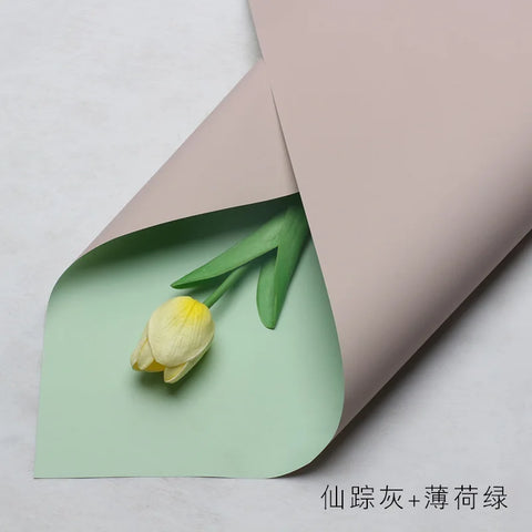 Handmade Ou Ya Two-Color Floral Wrapping Paper Waterproof Flower Packaging with Coating for Bouquets