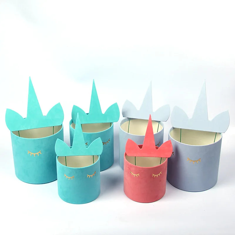 Velvet Hugging Bucket Flower Box Unicorn Split Waterproof Portable Flower Packaging for Household Products Main image