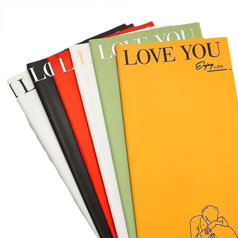 57*57cm Hug Pattern Flower Printed Waterproof Synthetic Paper Recyclable Custom Logo Decorative Gift Wrapping Materials