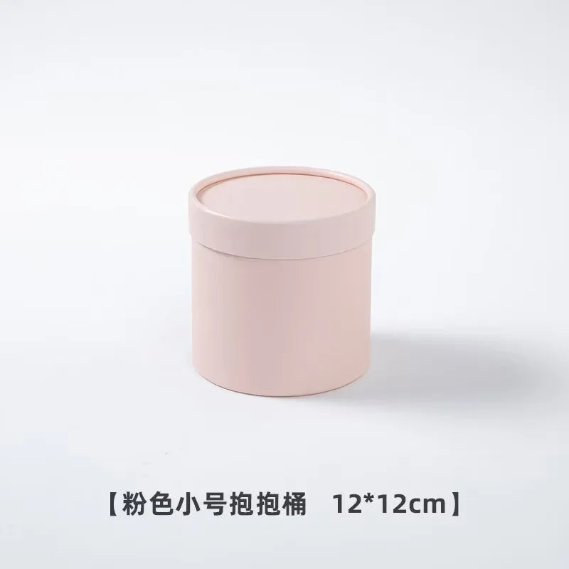Portable and Waterproof Biodegradable Kraft Paper Flower Box Handheld Round Cylinder Packaging for Fashionable Gifts