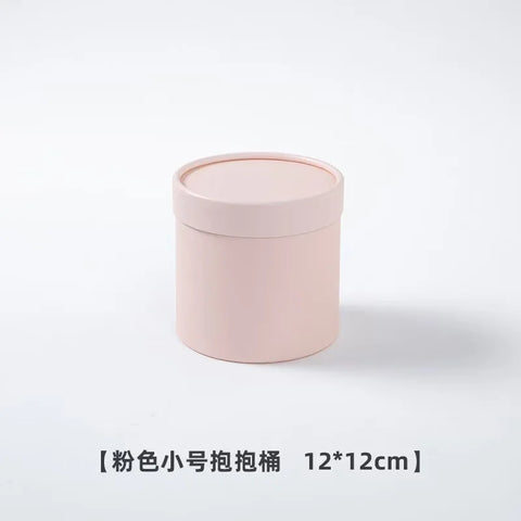 Portable and Waterproof Biodegradable Kraft Paper Flower Box Handheld Round Cylinder Packaging for Fashionable Gifts