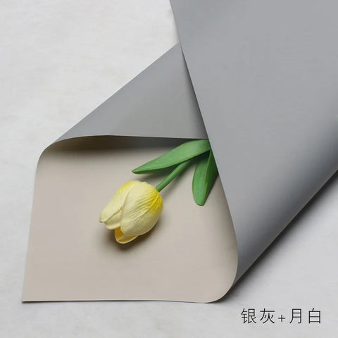 Handmade Ou Ya Two-Color Floral Wrapping Paper Waterproof Flower Packaging with Coating for Bouquets