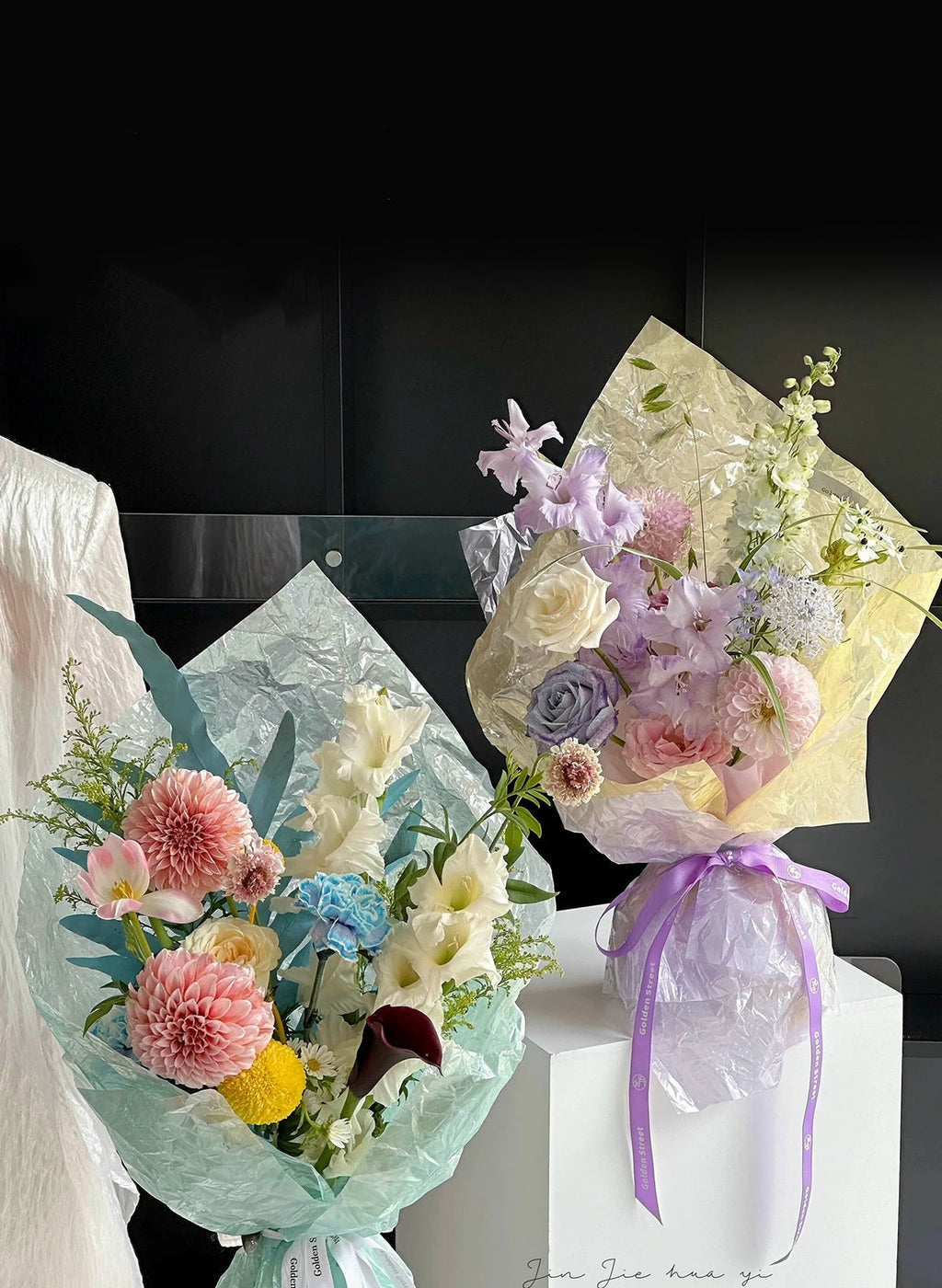 Custom High-End Thickened Waterproof Pearlescent Glass Film Coated Flower Bouquet Wrapping Paper