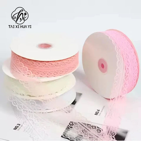 Luxury Ribbon Lace Hollow Lace 25 Sizes Baked Cake Packaging for Valentine's Day Christmas and Wedding Featuring Flowers